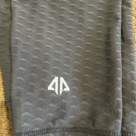 Women’s AlphaPrime Gray XS Leggings - Picture 6 of 6